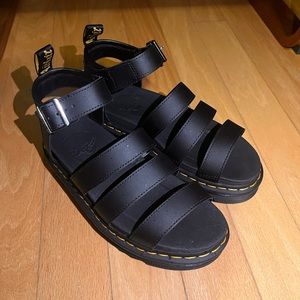 US size 8, color: black